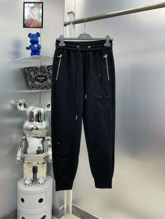 Picture of LV Pants Long _SKULVM-3XL12yr5015306